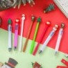 Outus 16-teiliges Weihnachtsstifte-Set, 8 Tintenroller mit Weihnachtsmotiven und 8 einziehbare mehrfarbige Weihnachtskugelschreiber für Kinder und Schüler, Schneemann/Rentier/Weihnachtsbaum/Weihnachtsmann