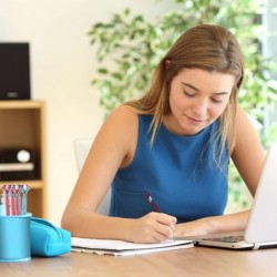 Stifte mit Sprüchen, motivierender, inspirierender Kugelschreiber mit Stylus-Spitze, inspirierende Geschenke in großen Mengen für Frauen, Kollegen, Bürobedarf, schwarze Tinte (50 Stück)