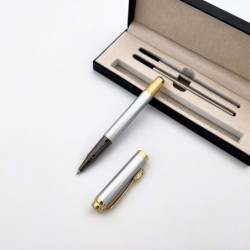 Kugelschreiber, hochwertiger Business-Signatur-Stift, Metall-Stiftclip, Tintenroller mit schwarzer Tinte und zwei 0,5-mm-Ersatzminen, Geschenkstift, Premium-Geschenkbox (Silber)